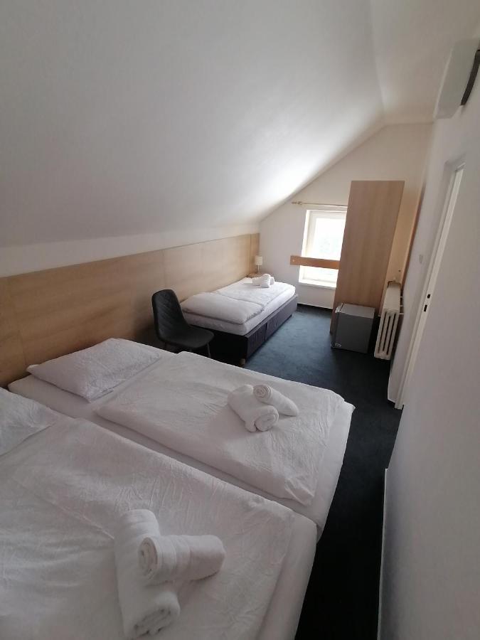 Horsky Hotel Jelenovska S Bazenem V Cene Valašské Klobouky Εξωτερικό φωτογραφία