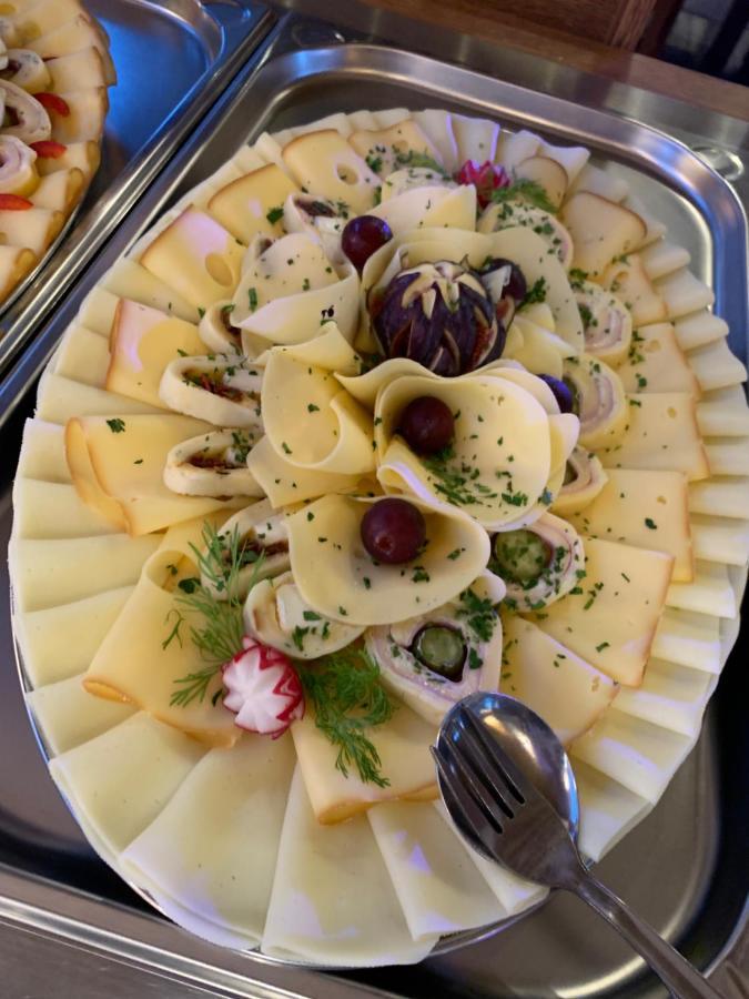 Horsky Hotel Jelenovska S Bazenem V Cene Valašské Klobouky Εξωτερικό φωτογραφία