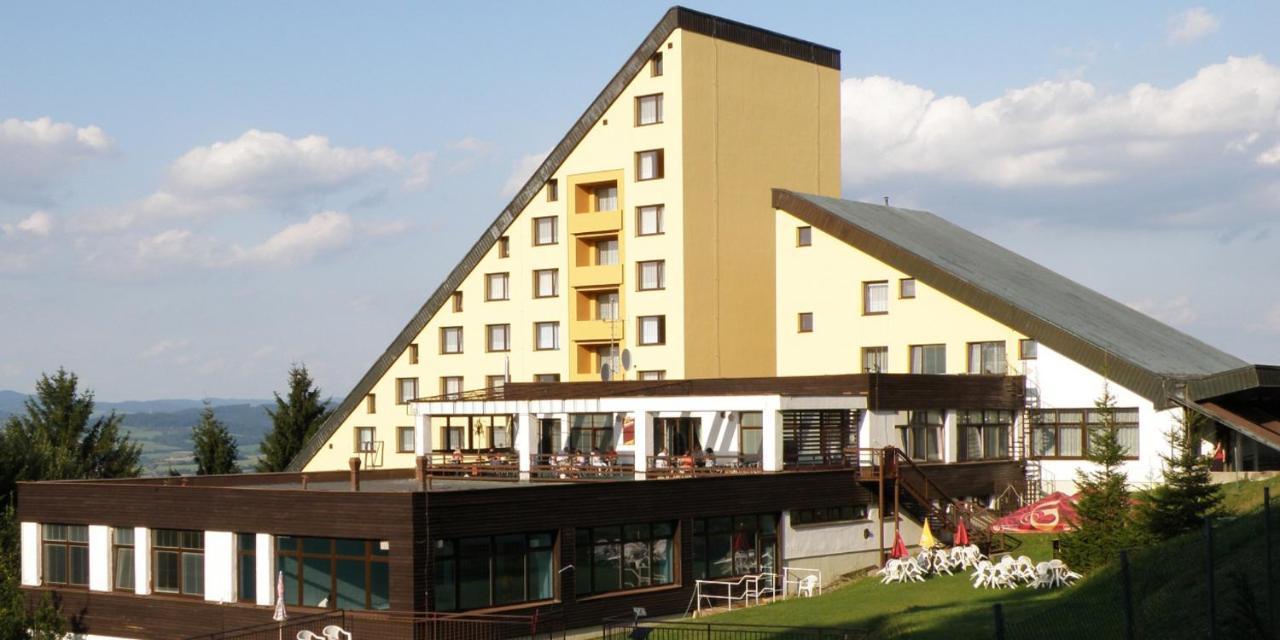 Horsky Hotel Jelenovska S Bazenem V Cene Valašské Klobouky Εξωτερικό φωτογραφία